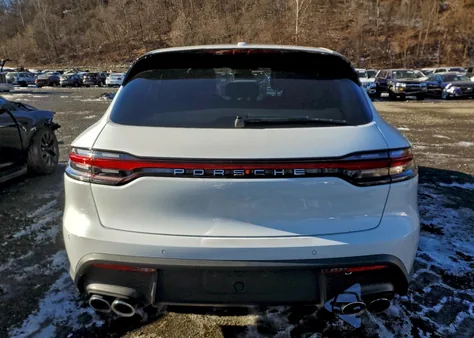 2023 Porsche Macan Base z USA, uszkodzony, nr VIN WP1AA2A51PLB07055